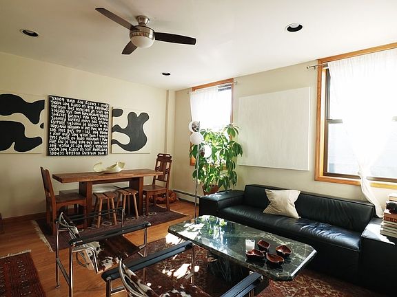 4th image of 149 N 6th St #2R