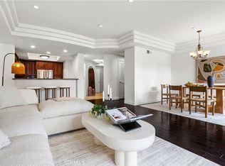 12044 Hoffman St Unit 303, Studio City, CA 91604