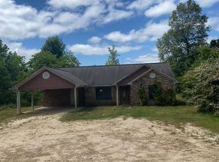 574 Old Benton Rd, Yazoo City, MS 39194
