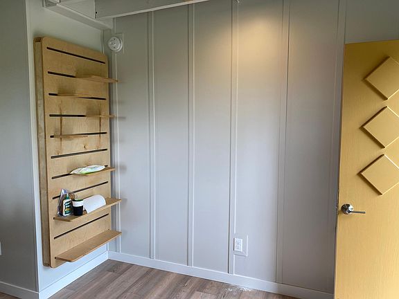 2nd image of 686 E North Camano Dr #3