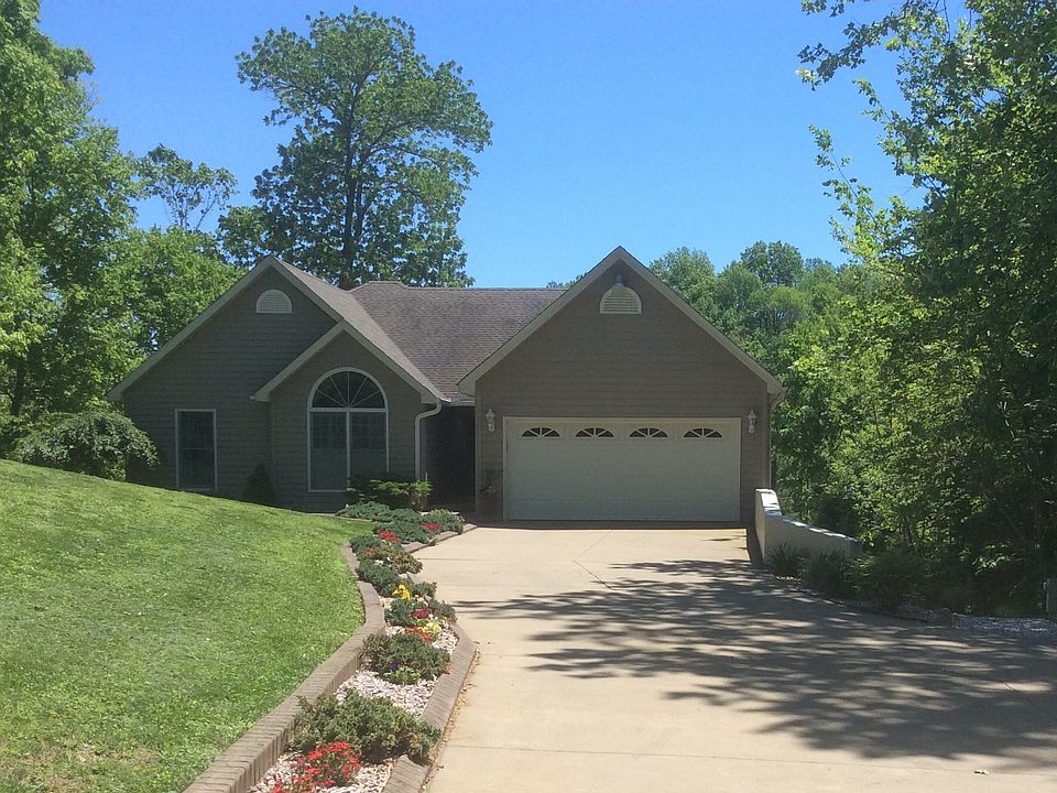 1st image of 3580 Lake View Dr SE