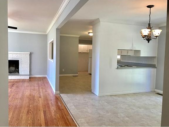 4th image of 308 Arroyo Dr