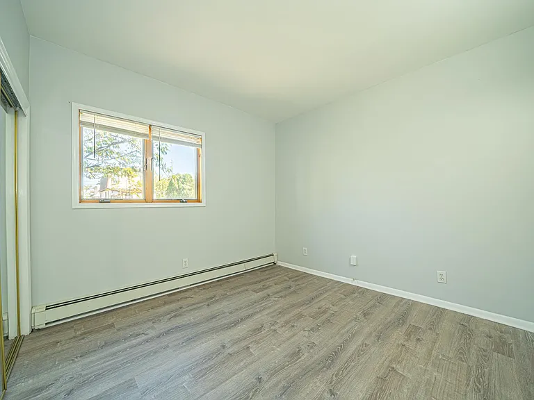 112 Prospect St #2 — Photo 5