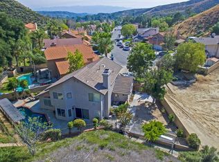 28790 Kathleen Ave, Saugus, CA 91390