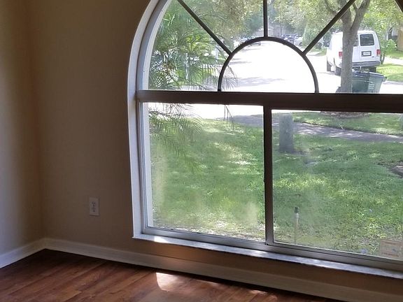 5th image of 27629 Sky Lake Cir