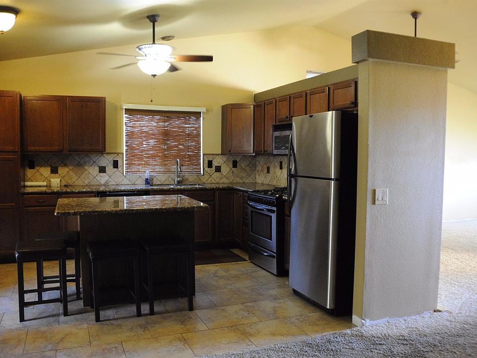 2nd image of 11363 Bristol Ct