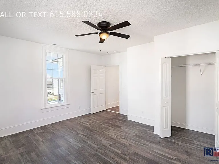 307 W 13th St — Photo 9