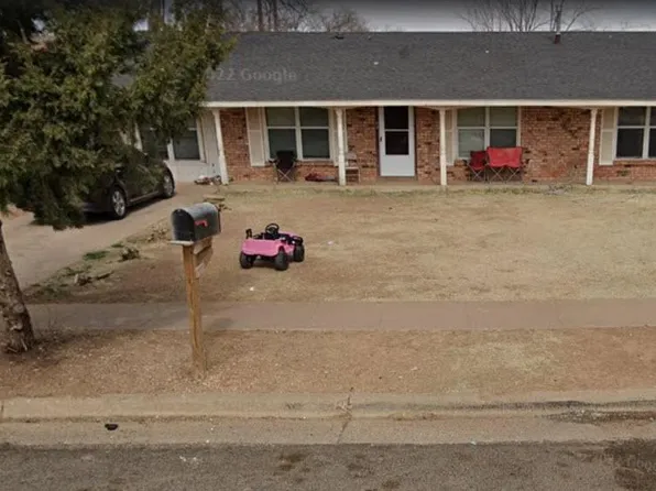 1711 E Brown St, Lubbock, TX 79403