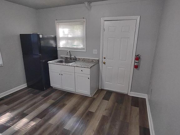 5th image of 345 2nd Ave