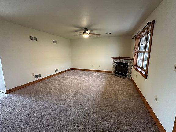 2nd image of 219 Spencer Ave