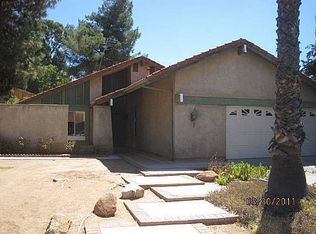 11128 Sunglow Dr, Moreno Valley, CA 92557