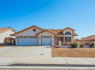 16505 Kiwi Way, Lake Elsinore, CA 92530