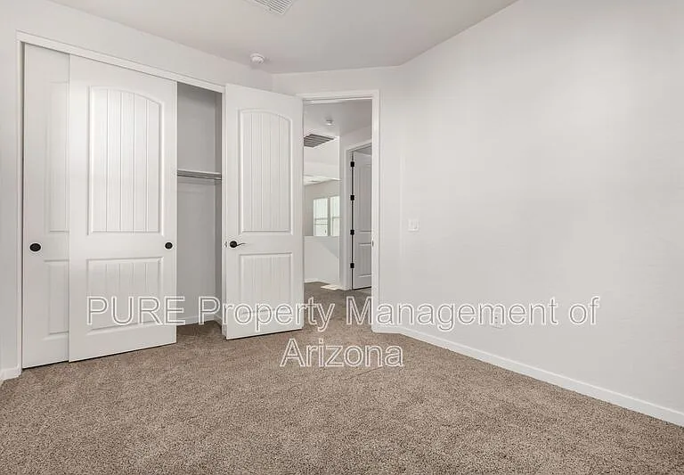 1827 S Follett Way — Photo 16