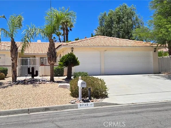 9739 Warwick Dr, Desert Hot Springs, CA 92240