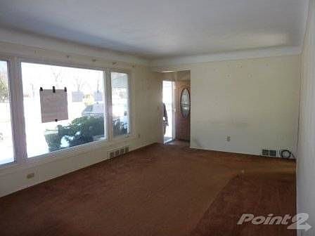 5th image of 36777 Thinbark St