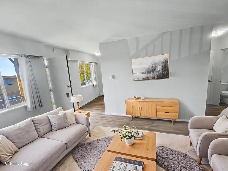 3498 Lovat Ave — Photo 8
