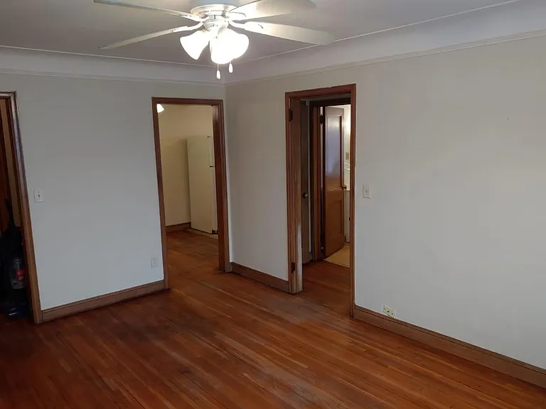 1625 Sherburne Ave #7 — Photo 2