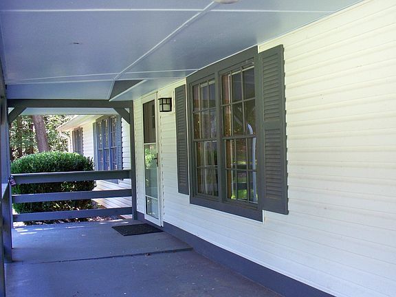 3rd image of 1421 Oconee Springs Rd