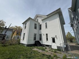 180 Portsea St
