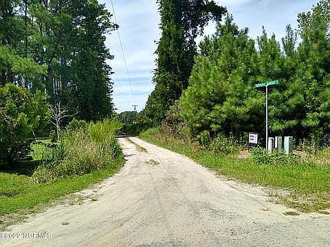 5th image of 228 Hopkins Seafood Rd