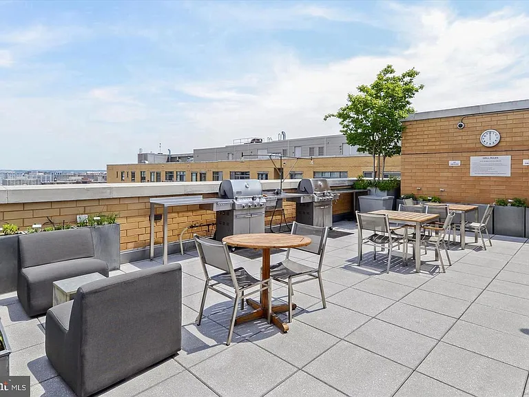 475 K St NW #1224 — Photo 7
