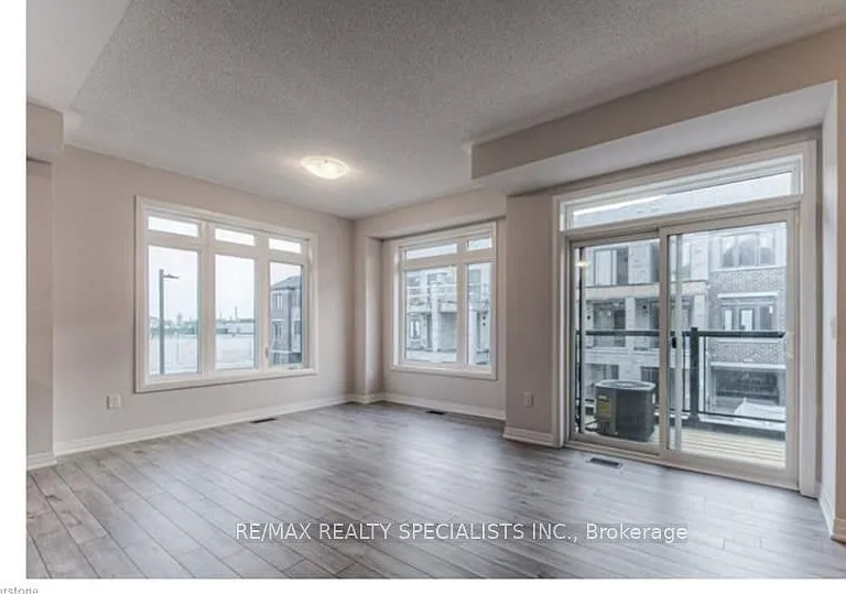 585 Colborne St #601 — Photo 11
