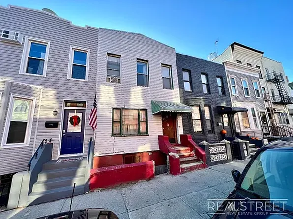 560 17th St, Brooklyn, NY 11215