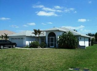 302 SE 22nd St, Cape Coral, FL 33990