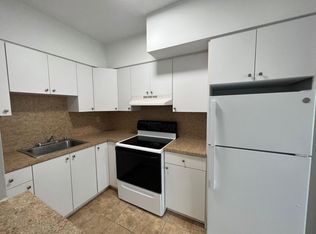 600 72nd St UNIT 8-600-8, Miami Beach, FL 33141