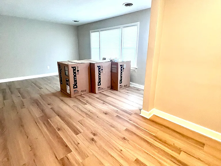 3305 Herbert St — Photo 4