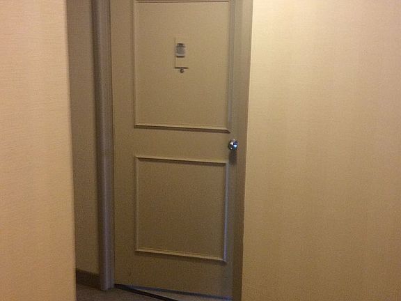 4th image of 909 N Lafayette St APT 204