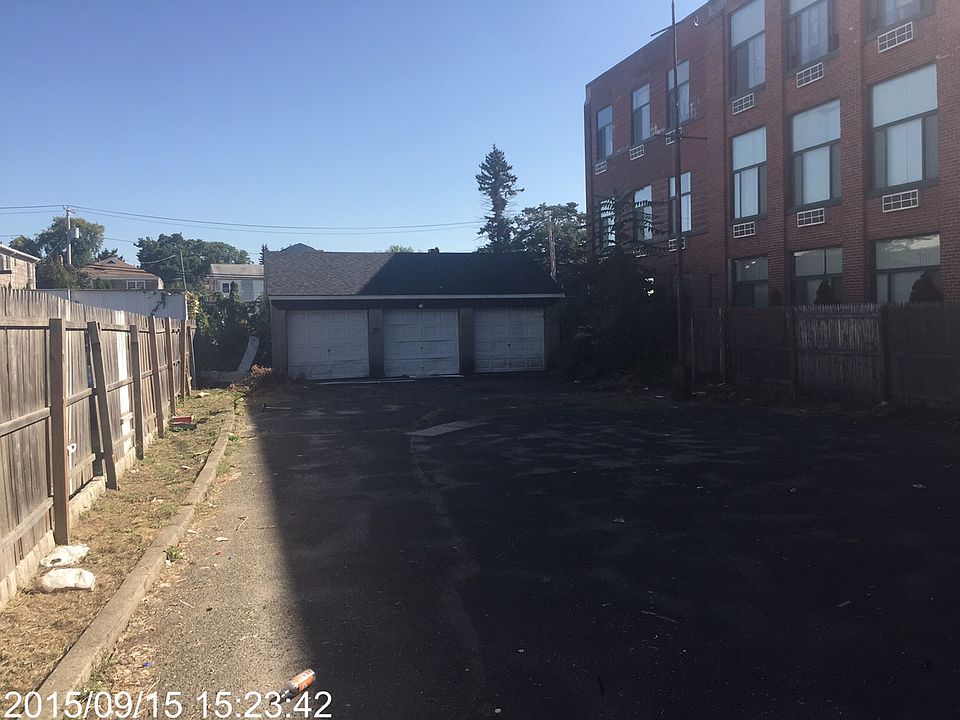2nd image of 197-199 Federal St