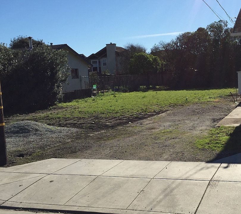 1st image of Miramontes Ave