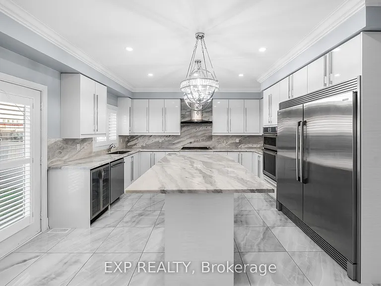 35 Tyndall Dr — Photo 16