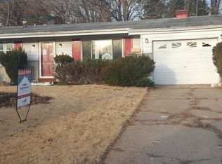 11156 Pritchard Dr, Saint Louis, MO 63136