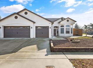 2283 Catavee Avenue, Tulare, CA 93274