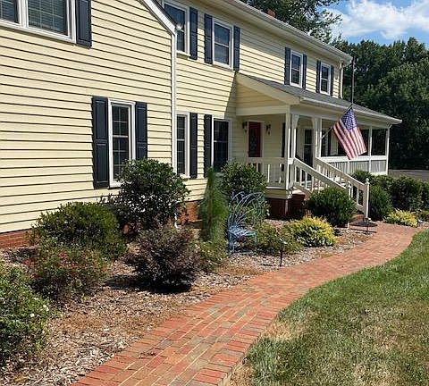 2nd image of 309 Mallard Way