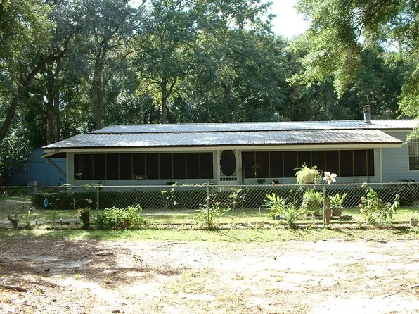 137 Highwater Dr, Wewahitchka, FL 32465