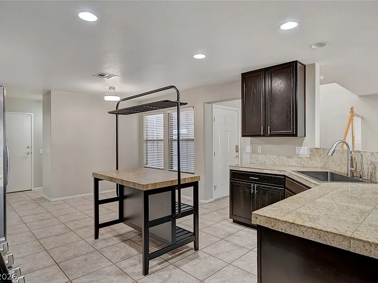 7275 Diamond Canyon Ln #103 — Photo 12