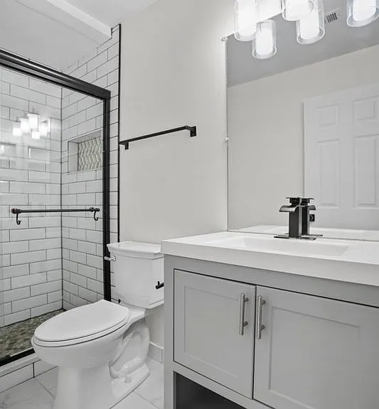 4 Cedar Valley Pl #202 — Photo 15