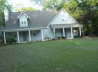 11 Springfield Dr, Tifton, GA 31794