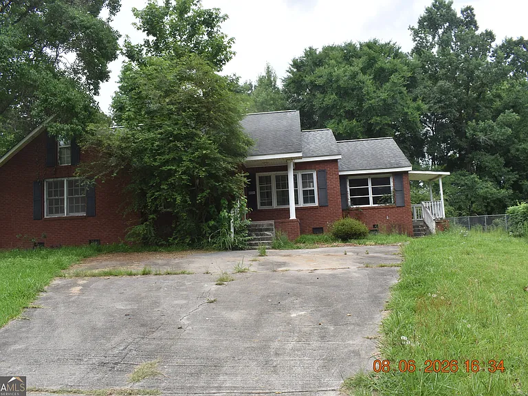 4830 Wilson Rd — Photo 6