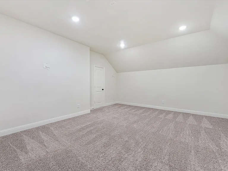 10305 Georgetown Pl — Photo 6