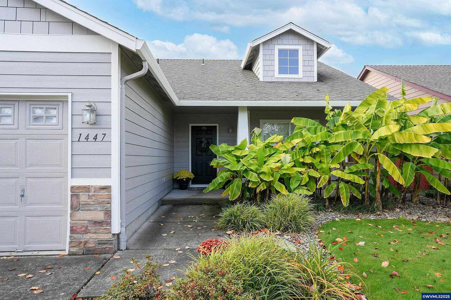 1447 Connecticut St SE photo 1