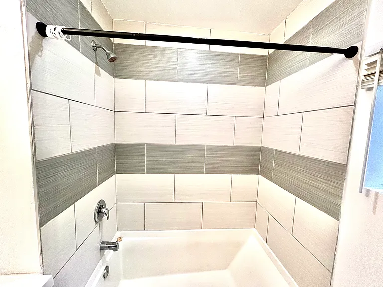 9222 Mary Ave NW #B — Photo 9