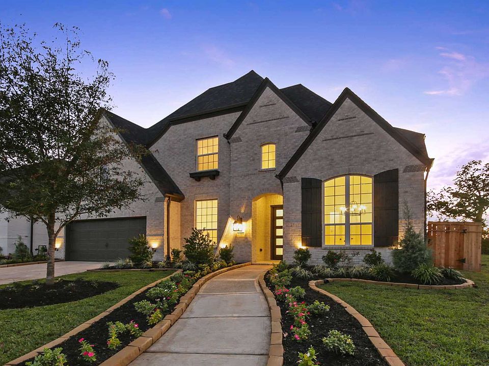 1st image of 1919 Golden Leaf Dr