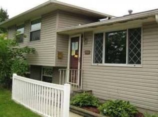 2061 Brookfield Rd, Columbus, OH 43229