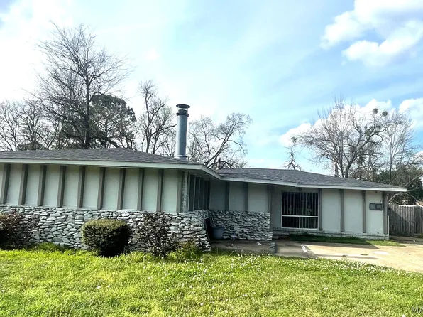 2733 Norwich Dr, Montgomery, AL 36116