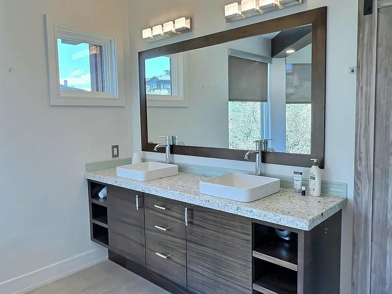 1135 E Lasso Trl — Photo 16