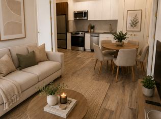 151 Hawthorne St #3E, Brooklyn, NY 11225